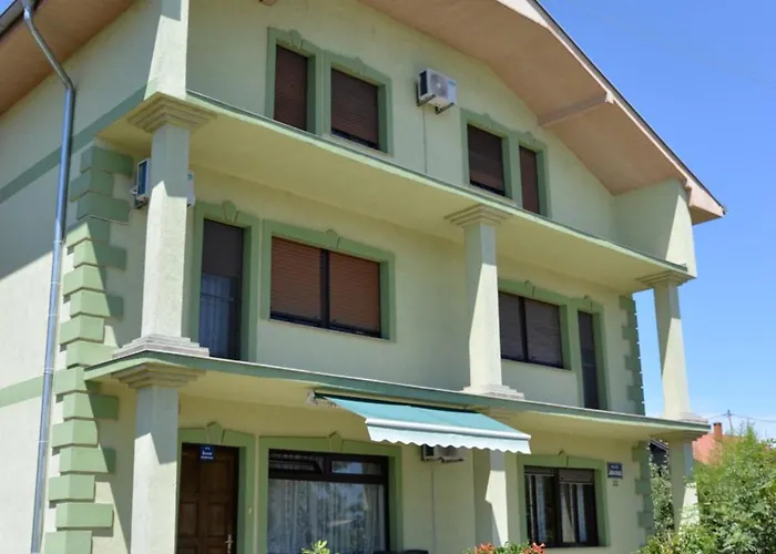 Apartment Kolonija